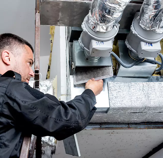 Why Homeowners Businesses Trust Us in Woodridge, IL?